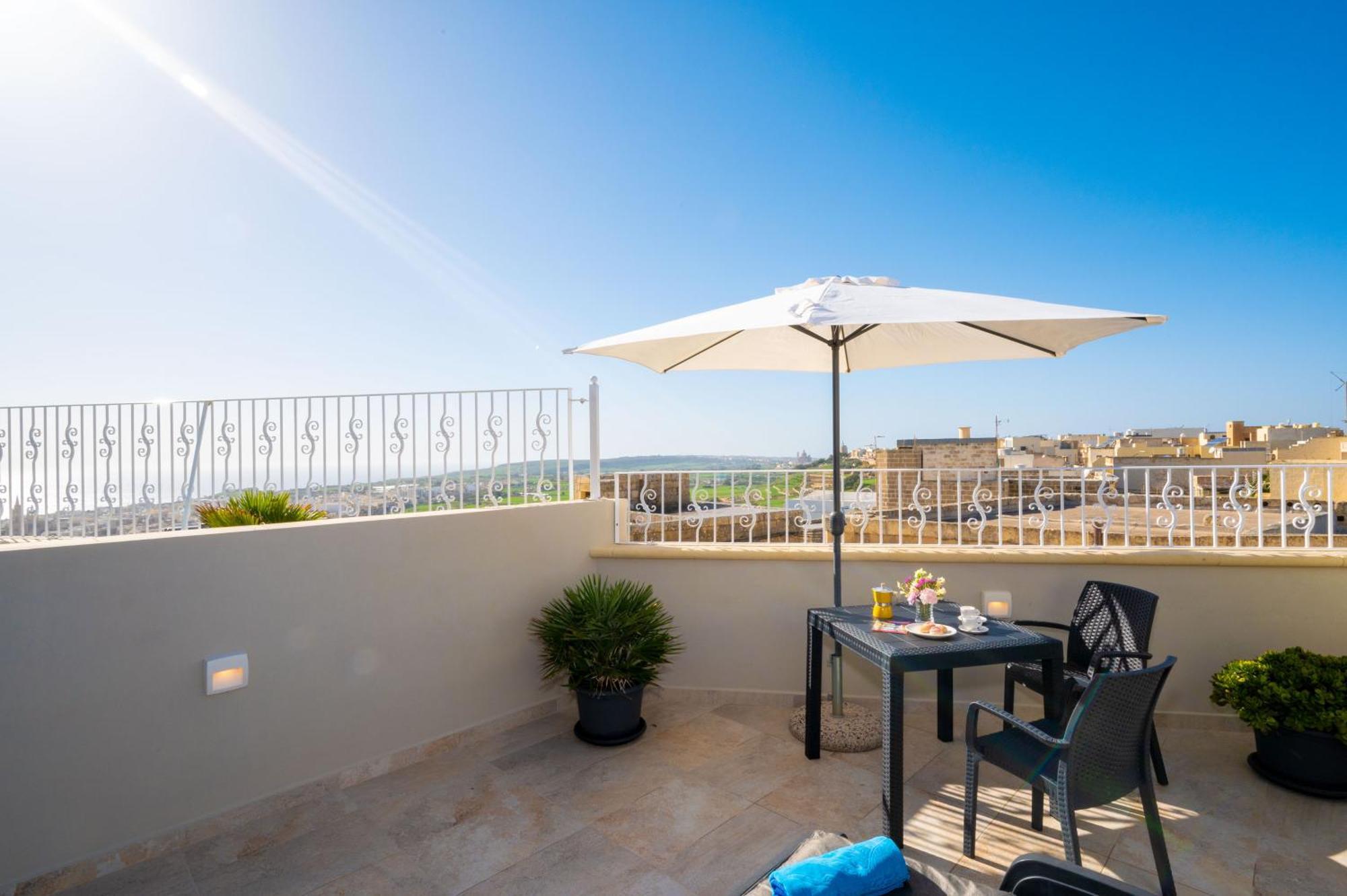 Ta' Dun Martin And Taz-Zija Bed And Breakfast Nadur Exterior photo