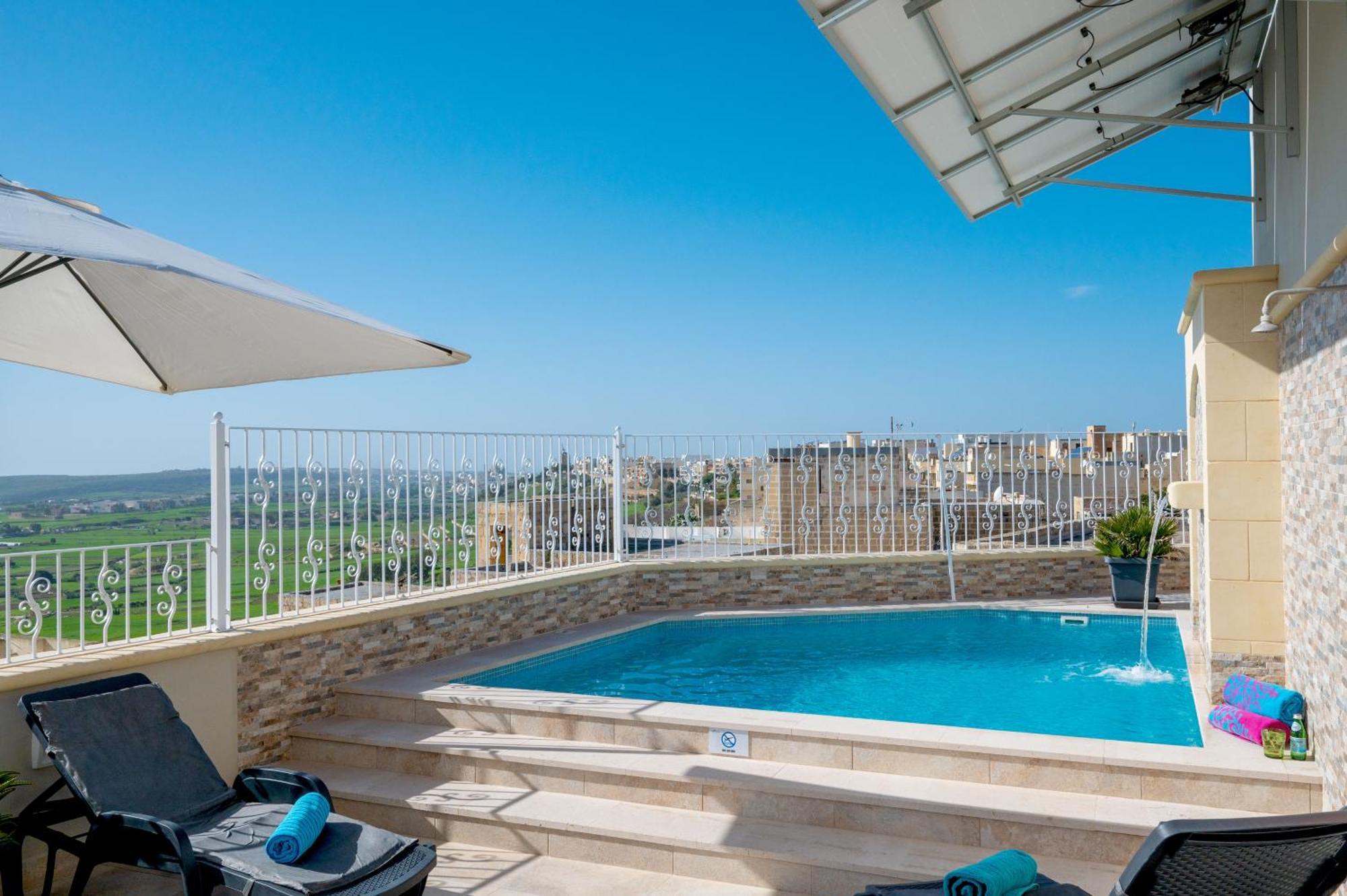 Ta' Dun Martin And Taz-Zija Bed And Breakfast Nadur Exterior photo
